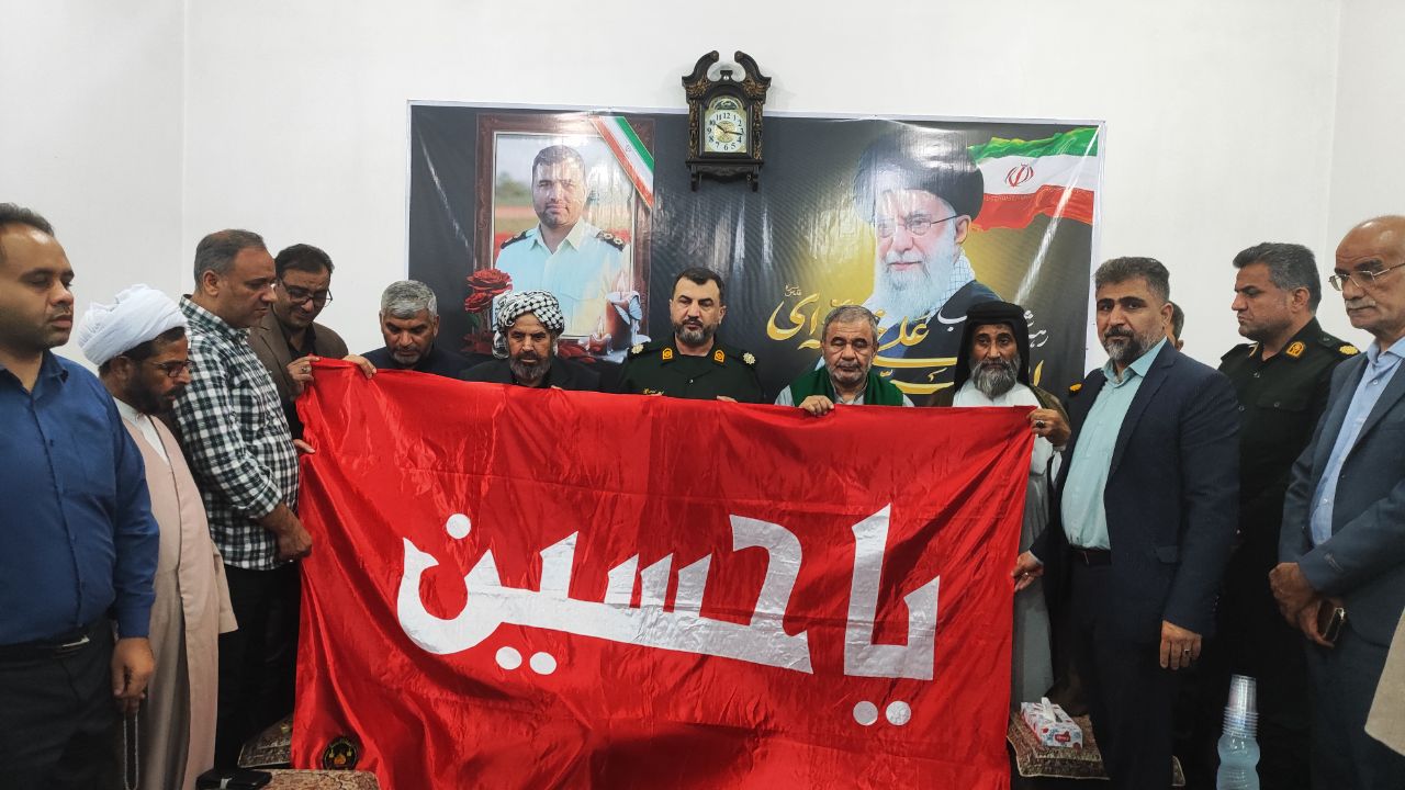 تکریم خانواده شهید صالح مقدم به مناسبت هفته فراجا